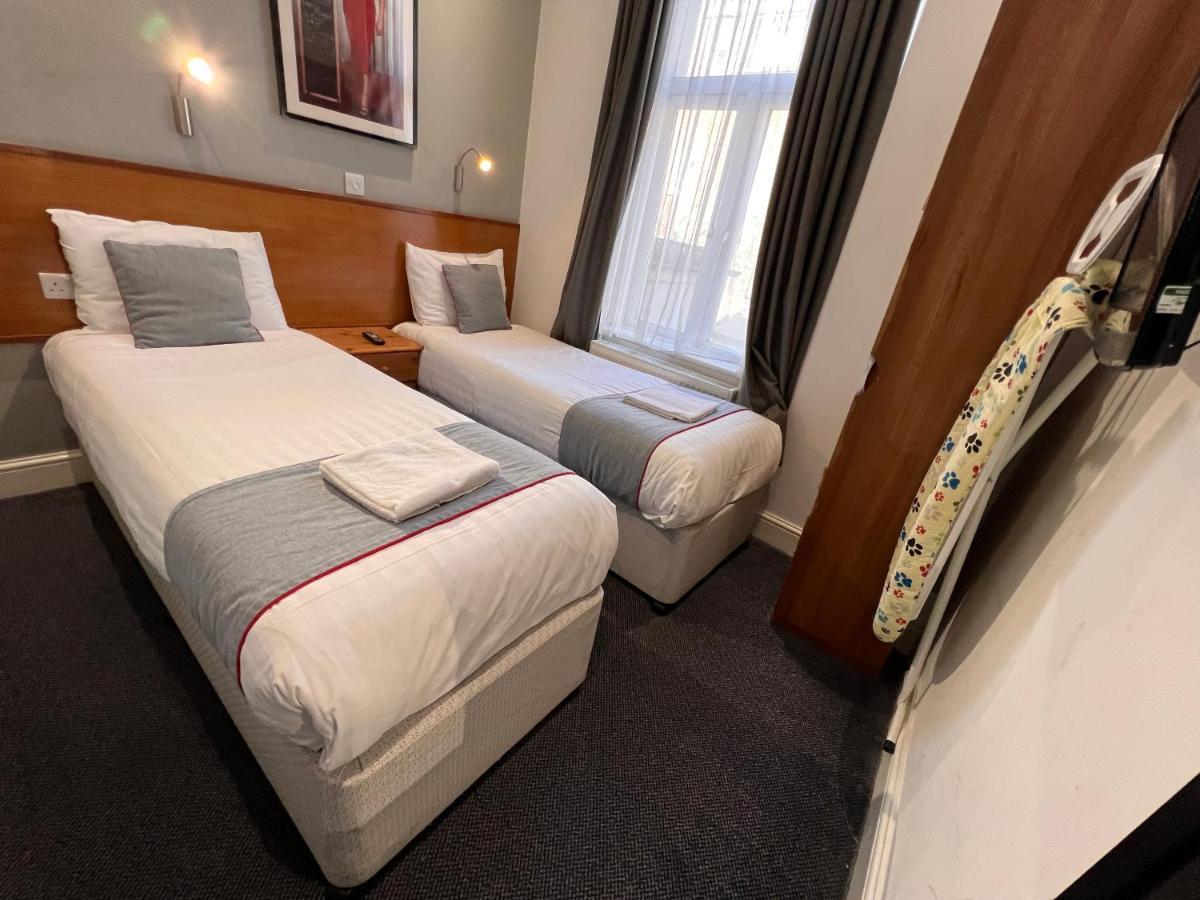Apollo Hotel Kings Cross London Bagian luar foto