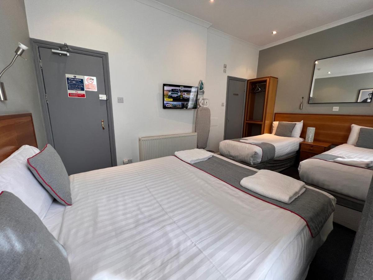 Apollo Hotel Kings Cross London Bagian luar foto