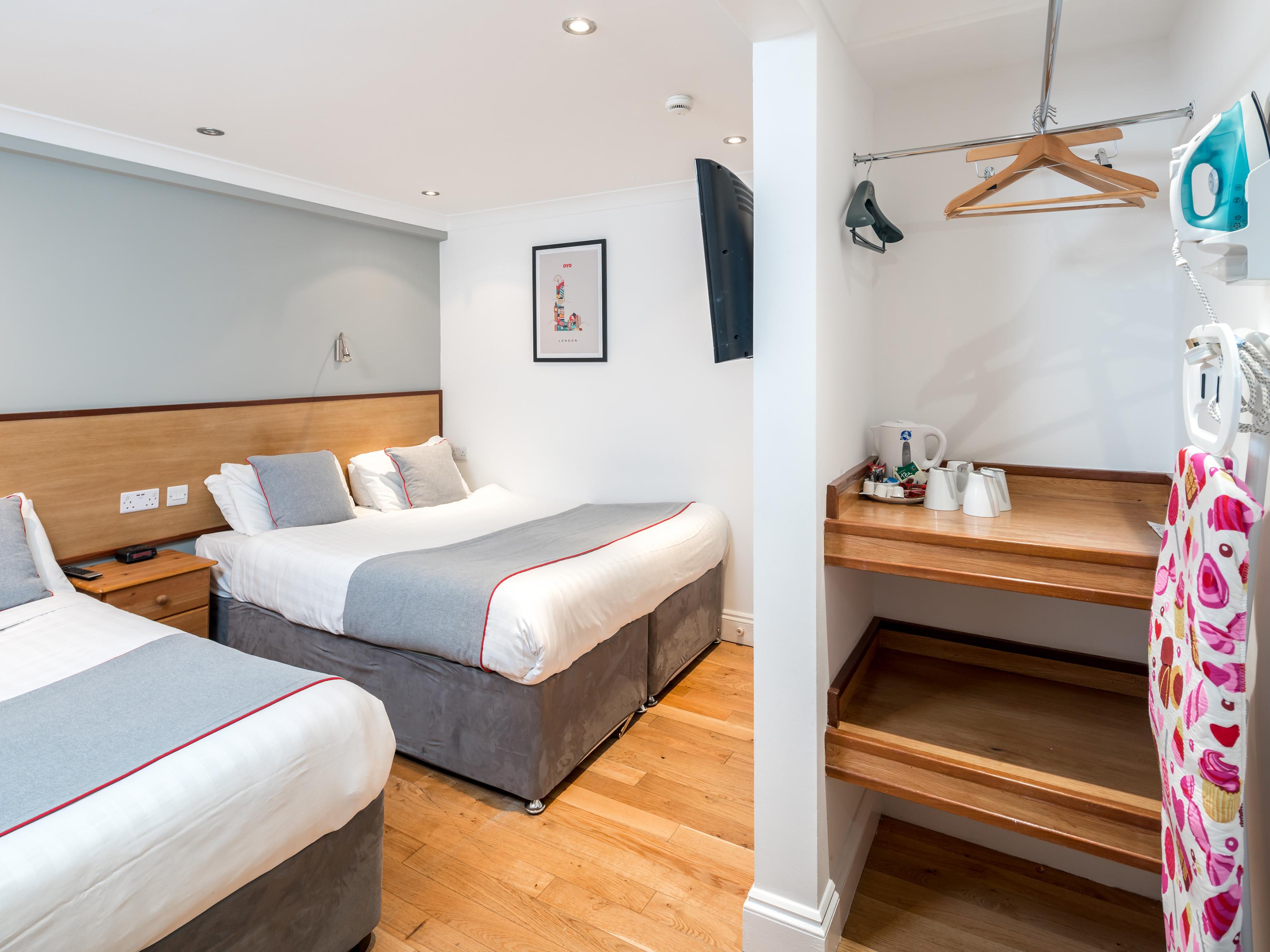 Apollo Hotel Kings Cross London Bagian luar foto