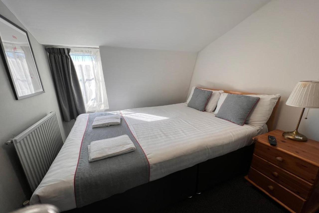 Apollo Hotel Kings Cross London Bagian luar foto