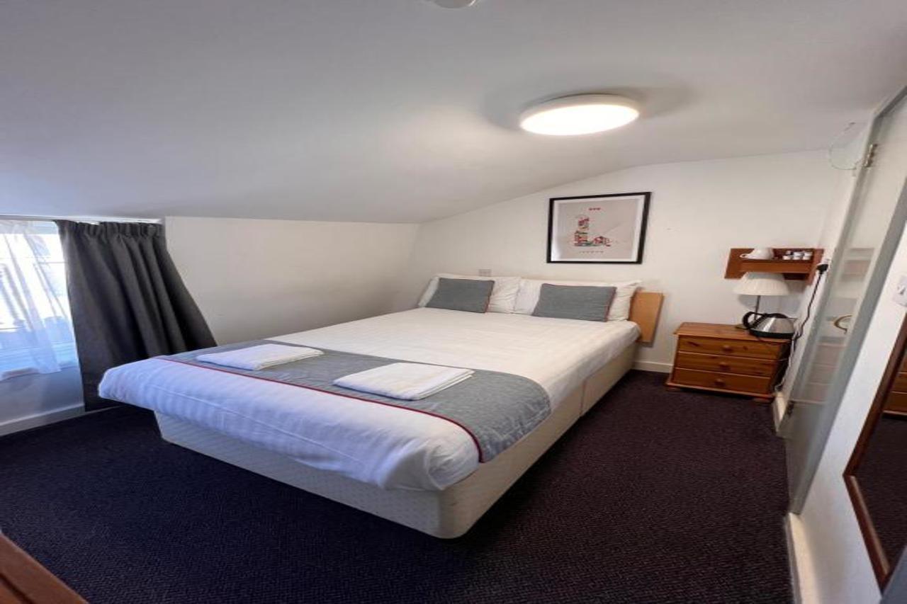 Apollo Hotel Kings Cross London Bagian luar foto