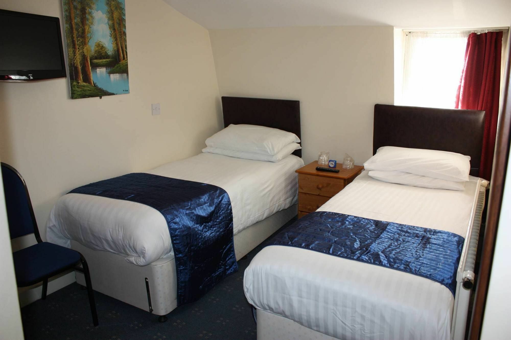 Apollo Hotel Kings Cross London Bagian luar foto